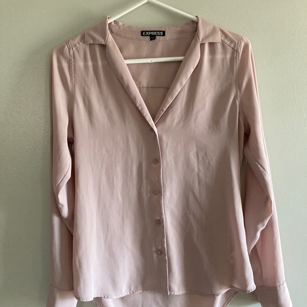 Women’s light pink blouse